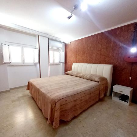 Appartamento House Of Music Marsala Esterno foto